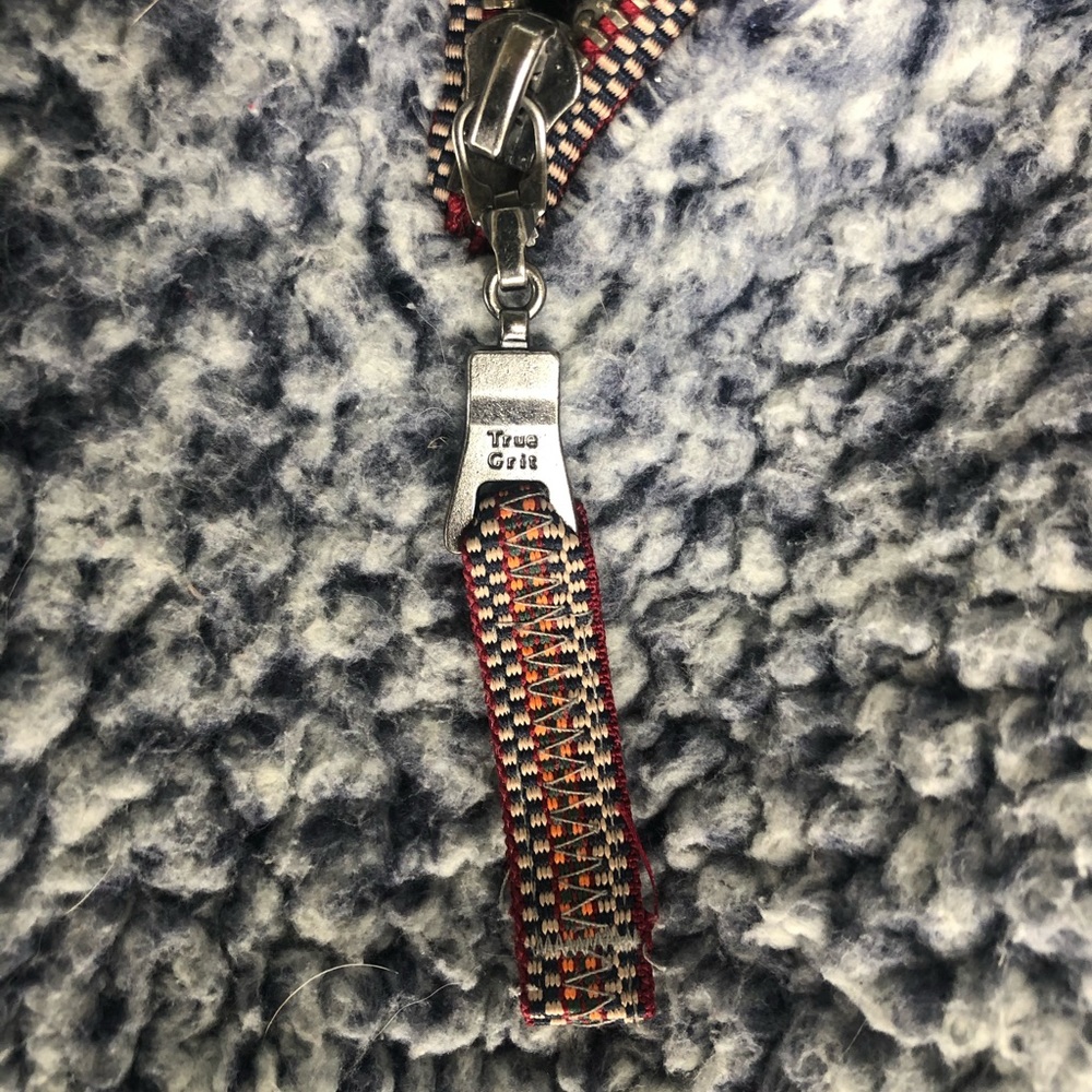 True Grit pullover - Picture 4 of 5